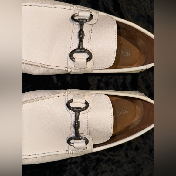 Kenneth Cole Reaction Lyon Bit Driver - Picture 2 of 9